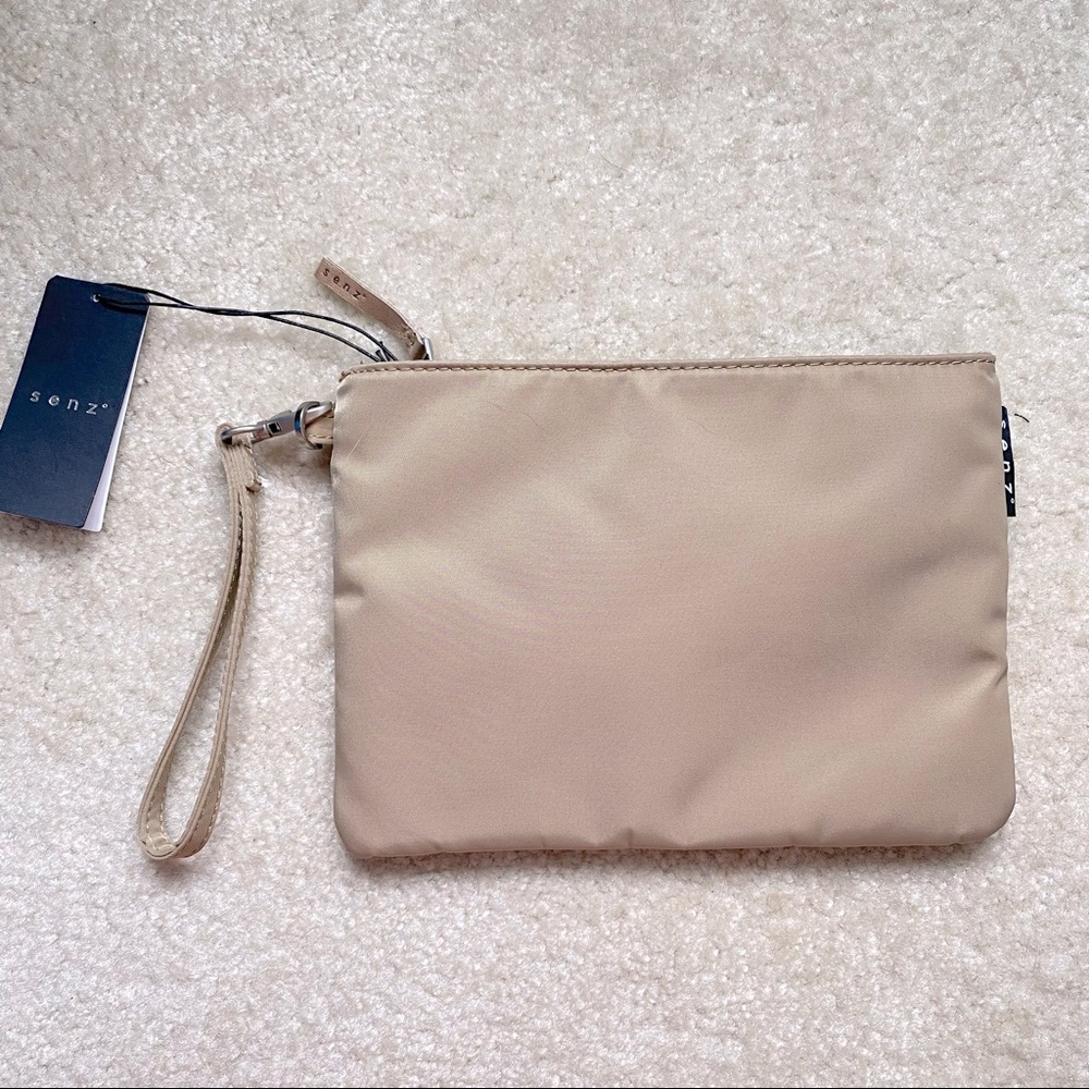 Senz Nylon Zip Wristlet